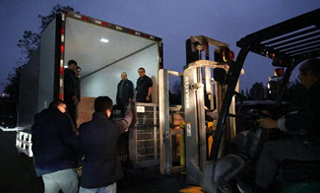 熊猫逃生记梦幻世界（中国大熊猫保护研究中心绵阳基地试运行 13只大熊猫入住新家）