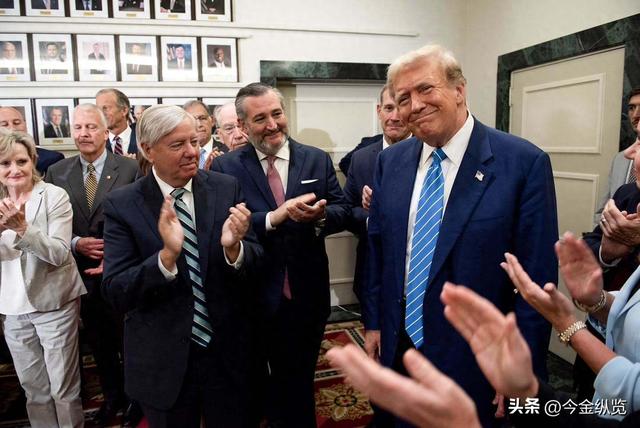 AI芯片战火升级！黄仁勋：教特朗普赢AI，他却坚持宁可让中国赢？