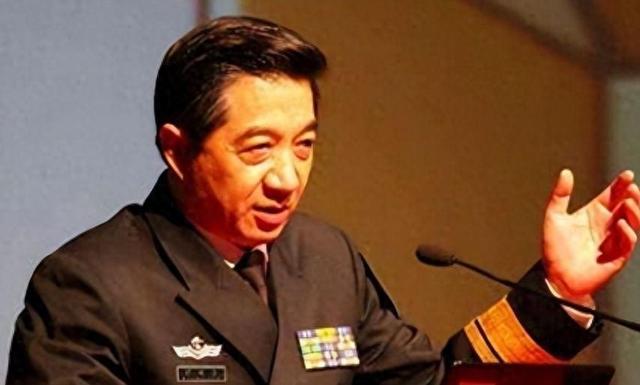 又让张召忠说中了？东拼西凑550亿建的2艘航母	，如今彻底成为累赘