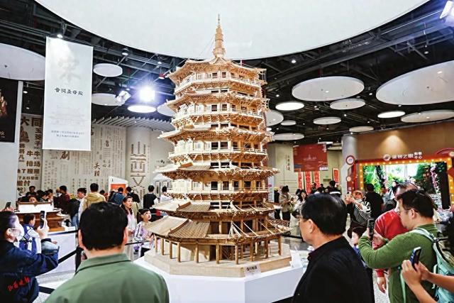 “深临奇晋——山西文化巡展”深圳启幕 千年风华搬鹏城 表里山河饱眼福