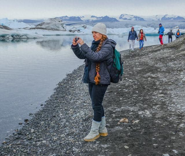 游客暴增7倍，过度旅游将摧毁冰岛？