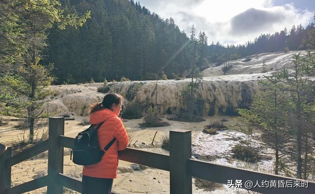 今年的彩林，选择了神仙池（嫩恩桑措）