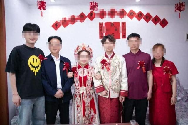 金条假的、别墅租的、父母演的，“新娘”被判刑！