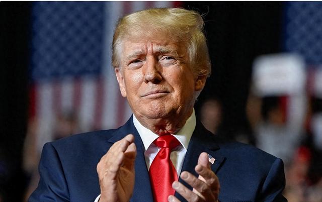 一天 4 次震动全球！特朗普签令退群 66 个，马斯克做出神预测