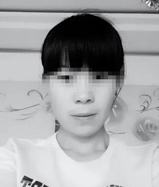 临沂一男子疑因离婚多年的前妻订婚，上门当着11岁儿子的面将其杀害，检方已提起公诉