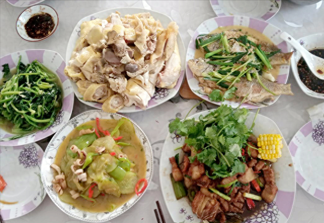 这周重复做的家常菜，天冷吃咋就这么香这么下饭？家人超捧场！