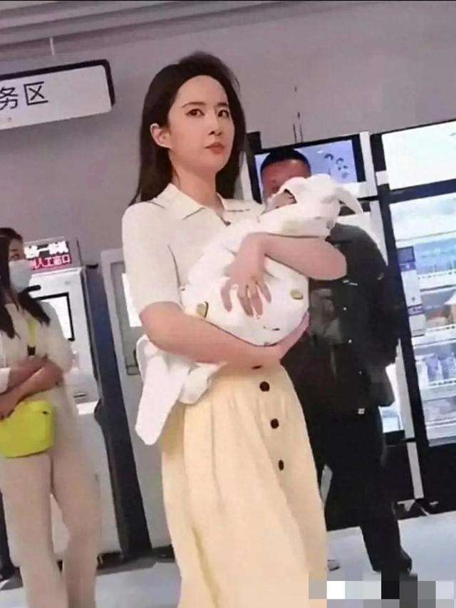 刘亦菲这一次看着不像是演戏