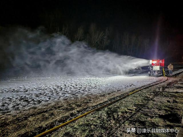 临夏州康乐县：竹子沟景区提质增效焕新颜 冬季新业态点燃“冰雪经济”