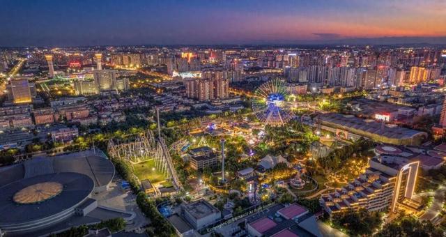 富华游乐园十一开夜场啦！价格更低、人更少、还无限次玩！