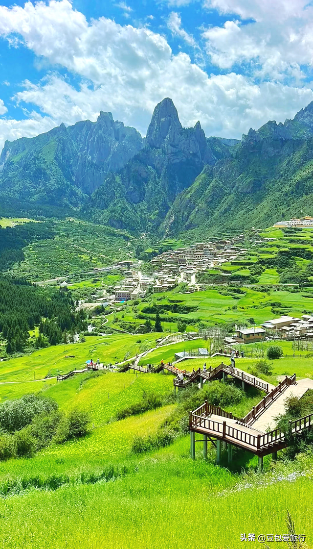甘南慢行记——草原、寺庙与秘境，一场不走回头路的灵魂之旅