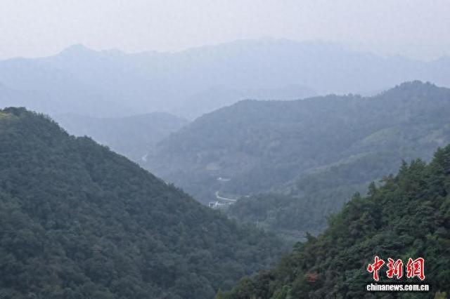 “镜观”浙江奉化雪窦山：影像定格千年诗意