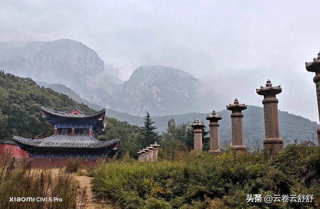 嵩山法王寺秘境:通天之门