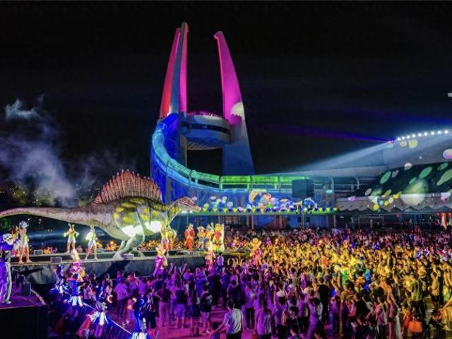 游景区、看晚会、见球星，“苏超”激情在常州回响