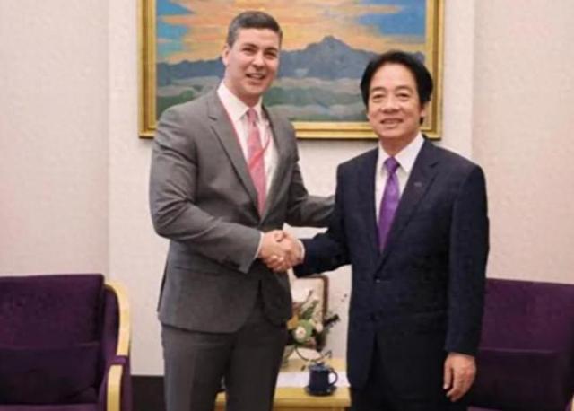 第二个立陶宛出现了？主动邀请赖清德访问，中国68年的友谊喂了狗