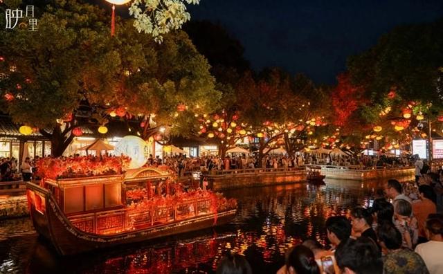 重新理解惠山映月里:一座音乐之都浪漫中的商业底色