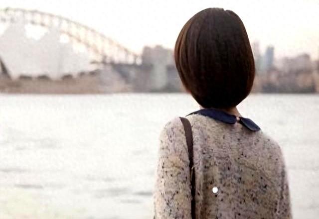 如果你的女儿单独外出就业，还要租房，一定告诉她“三不	，三有”