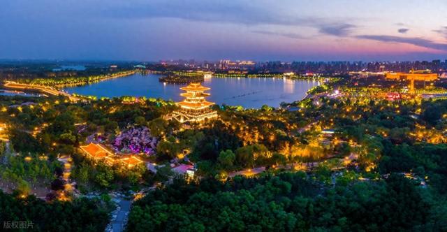 上海人去唐山和秦皇岛，直言不讳：唐山人和秦皇岛人气截然不同