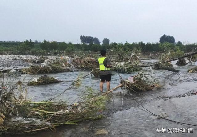 暴雨中的“电信蓝”——中国电信河北保定分公司昼夜抢通阜平、易县通信“生命线”