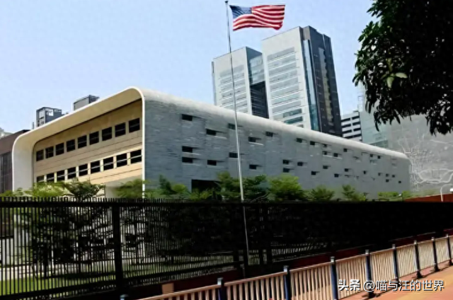 美国驻华大使馆：地皮2亿装修26亿，建得跟碉堡一样	，在怕什么？