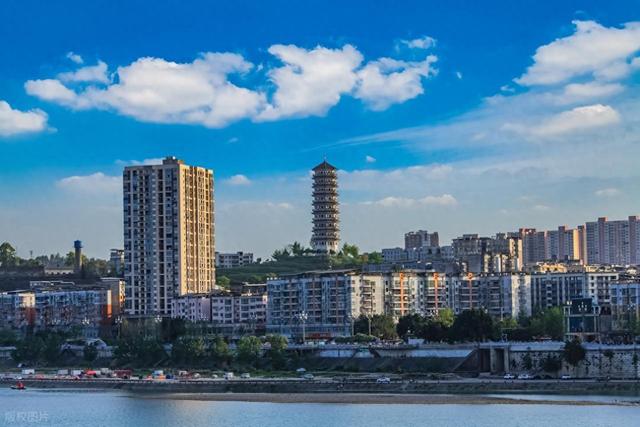 四川省可不只有成都，这座城市可能即将超越绵阳，成为全省第二