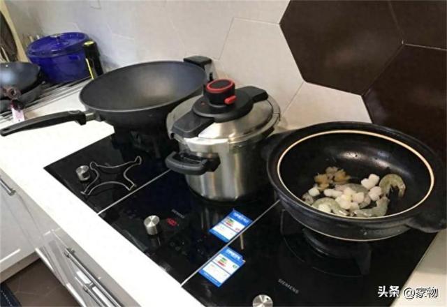 煤气灶和天然气灶有什么区别（燃气灶和电磁炉到底用谁更划算过来人两个都要才合理）