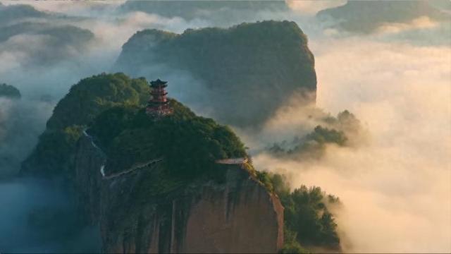 江西宁都：壮观云海迎日出 景区免费开放激发出游热情