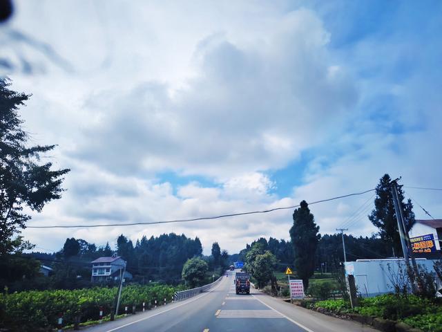 南行漫记：不去内江，直奔隆昌，看中国最大的牌坊群