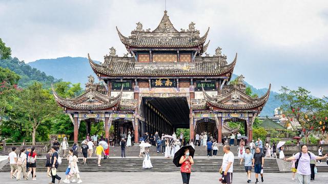 2025暑期城市文旅数据报告出炉：成都跻身热门旅游城市TOP5、“演唱会之城”TOP3