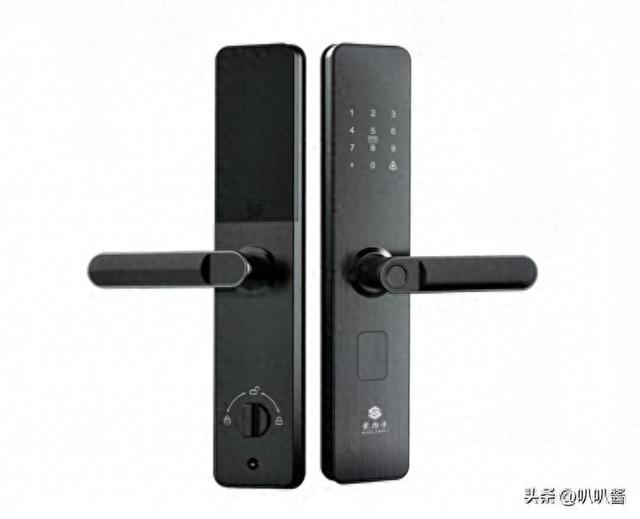 "指纹锁"正逐渐退出中国家庭？听开锁师傅说完，我才恍然大悟！