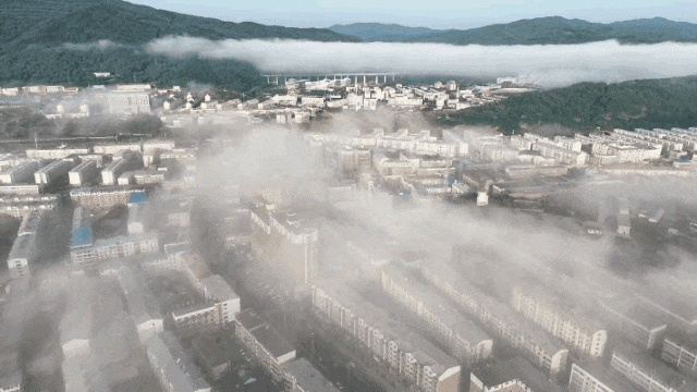 安图云海：天地泼墨，仙踪几缕