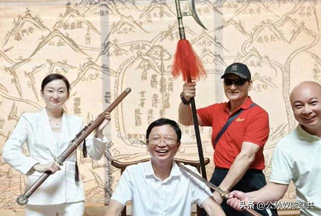 走进石鼓山文化园，梦回唐营遐想：金戈铁马剑刀枪，开漳圣王强！