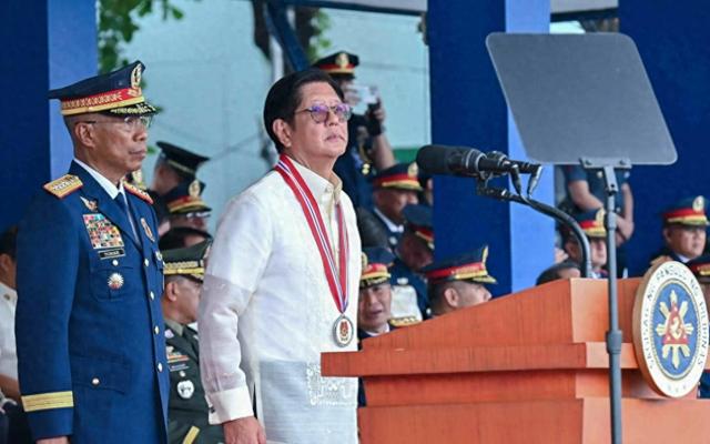 找解放军讨打？马科斯通知18万菲军，做好战争准备，必须撑过30天