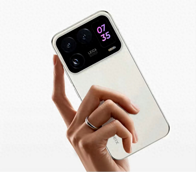 REDMI K90外观曝光：超大矩阵+50MP三摄+冷雕工艺，质感大幅提升
