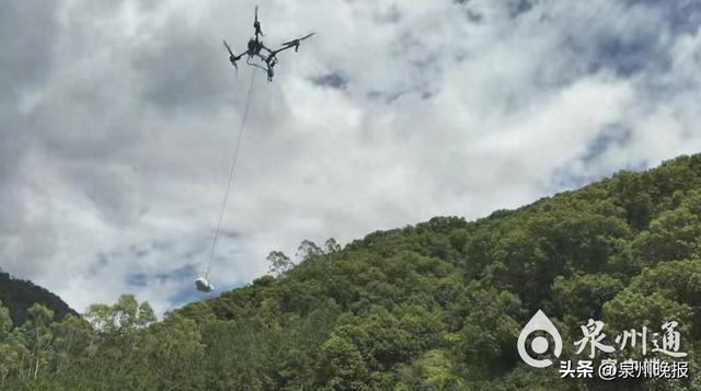 无人机架起“空中绿桥”！南安这座废弃矿山修复迎来“空中解法”