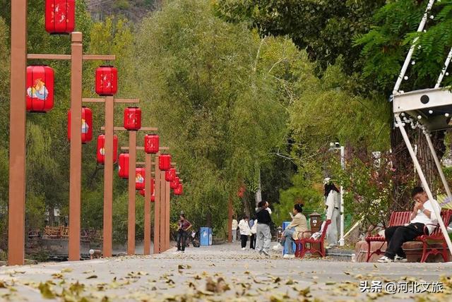 赏丹霞、沐温泉！承德唐家湾这处温泉，承包你秋日的双倍快乐