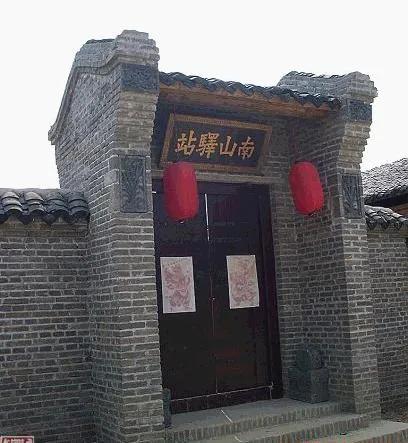 大别山最没落的乡镇，药圣故里蕲州镇