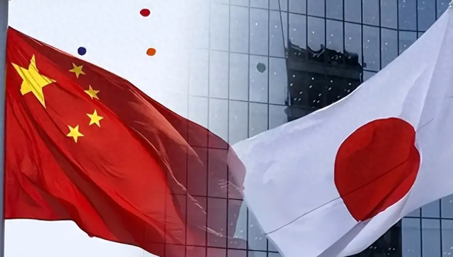 特朗普刚挂电话，高市早苗通告全球，中方出兵条件已确认