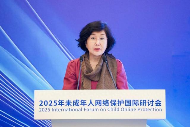 对话清华附小校长窦桂梅：AI时代，儿童站立人工智能教育正中央