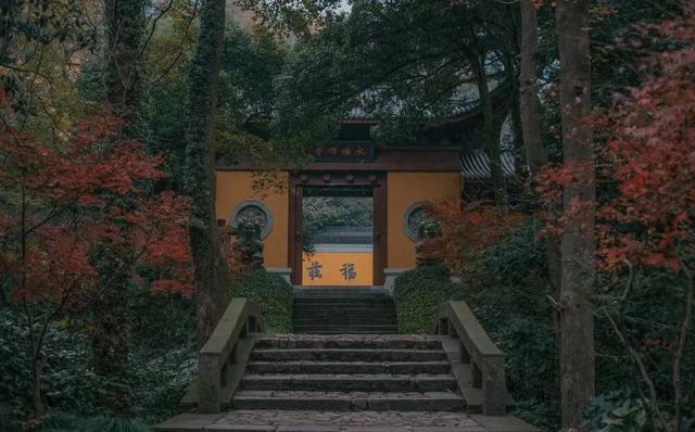 浙江最值得去的三座寺庙，灵隐寺上榜，另外两座知名度同样不低