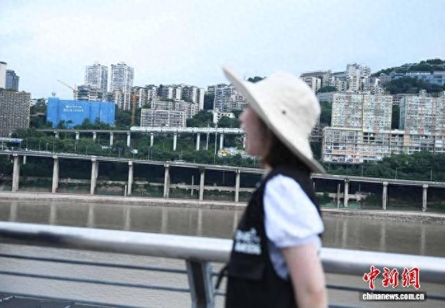 海外华媒在重庆江北解锁文旅新玩法：有趣的方式让城市出圈