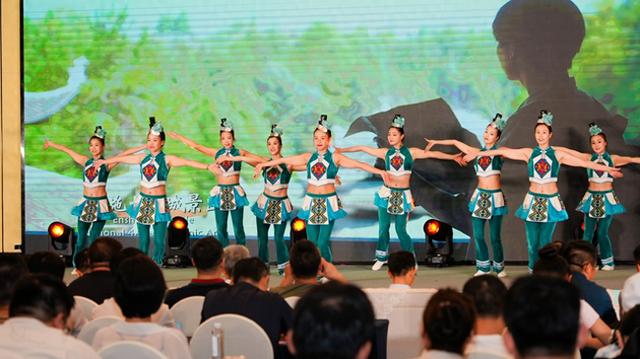以“凉”邀杭州人去避暑，湖北恩施第四届凉交会在杭州举办