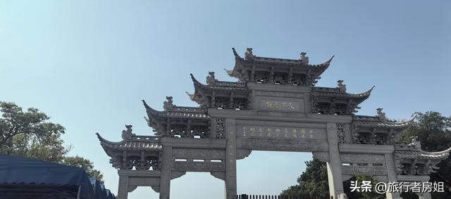 天下奇观钱塘江潮，为了看你一眼我们竟然等了近两个小时