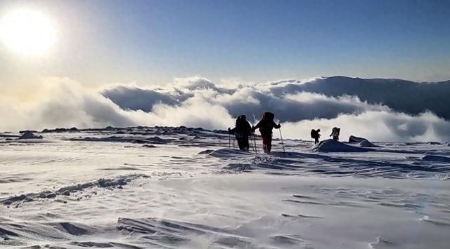 穿越鳌太线，一门明码标价的生意：春节定制开价3万，“收费救援比带路更火”