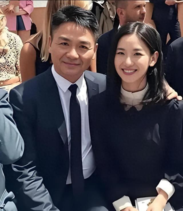 51岁刘强东给不少男性提了个醒，找老婆一定要找个从心底里喜欢的