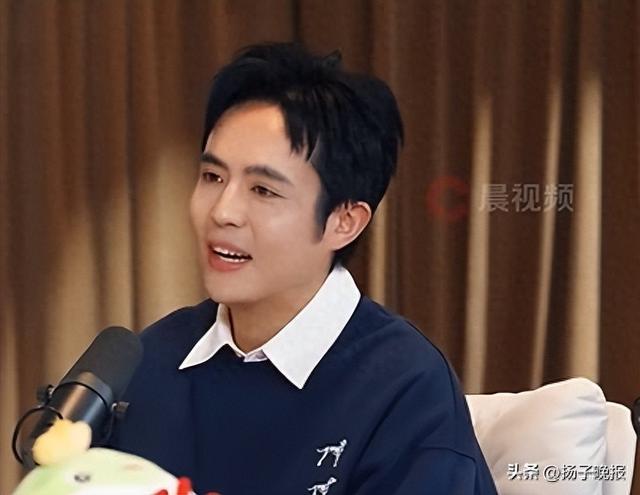 演员王星自曝被骗缅甸时手机被人拿走刷了数万元网贷，回国后自己分期还款；拒绝出演“人口贩卖”题材影片