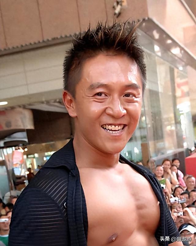 一路走好！继朱媛媛后又送走一资深演员，在家猝逝多天忠犬陪伴