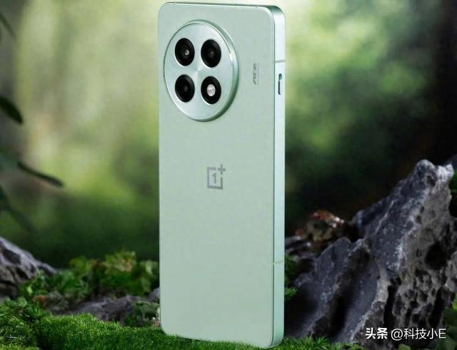 16GB+512GB，可以“闭眼买”的3款手机，双11销量都很高