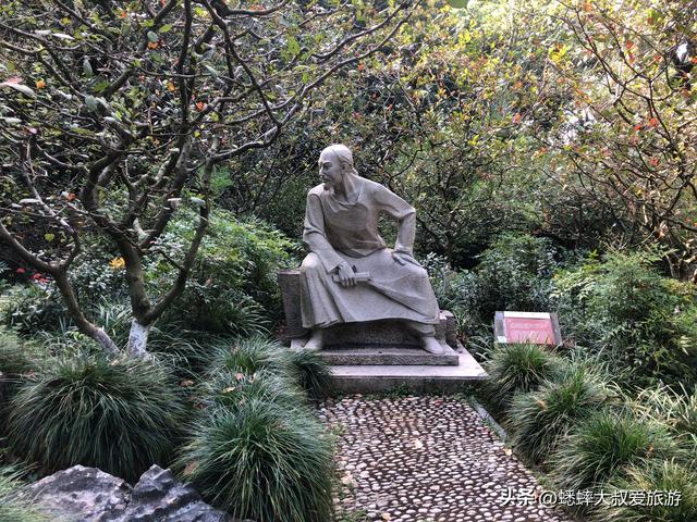 这个古代书院真不错，老杭州人才知道，人烟人少，超适合情侣来！