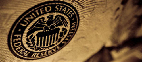 美国失业担忧渐升！家庭债务创纪录，美联储如何应对