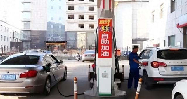 私人加油站6块的油，跟中石化7块多到底有啥区别？测试结果是什么
